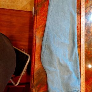 Gloria Vanderbilt Amanda Jeans